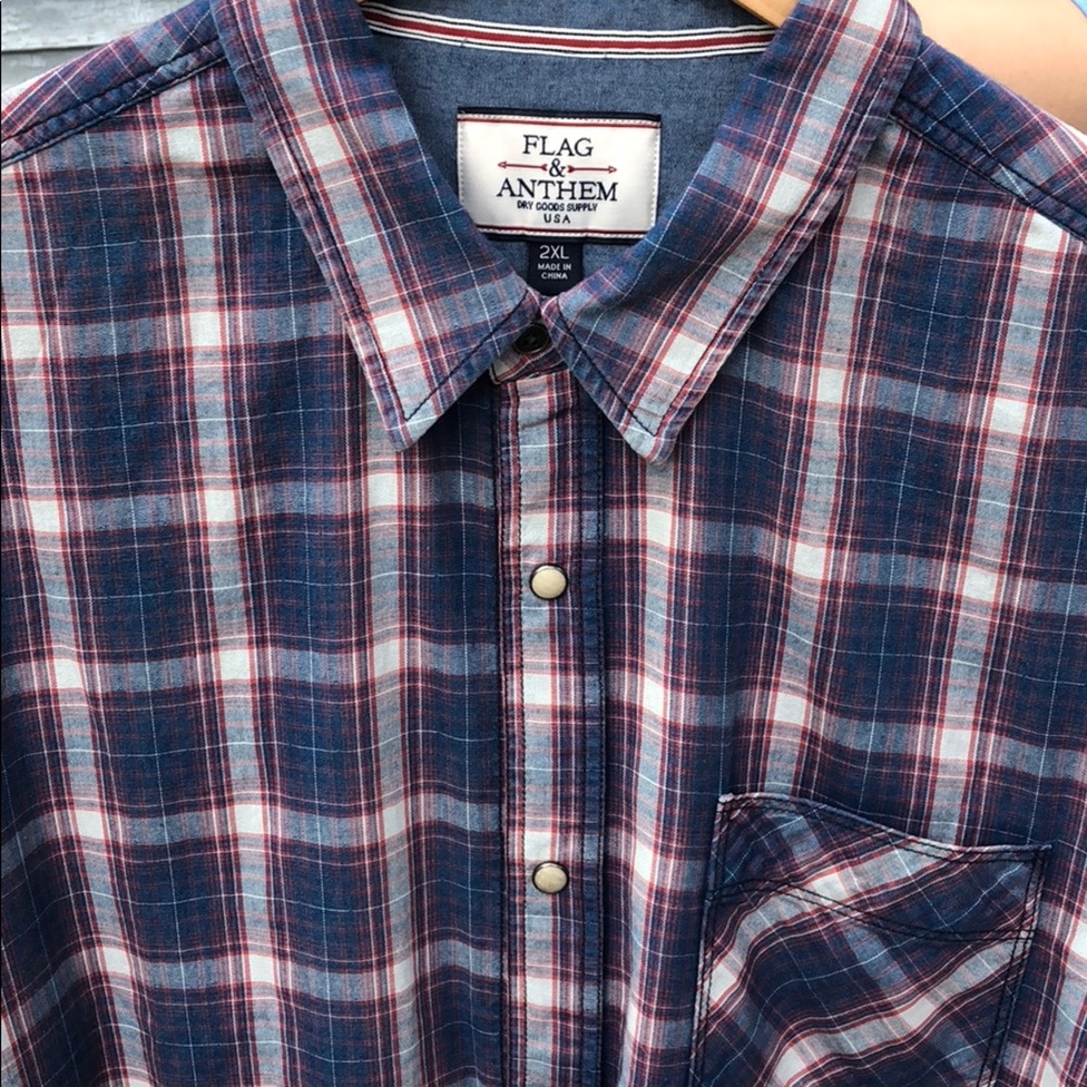 Men’s button up shirt. Never worn